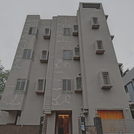 Super Townhouse Hotel All In One Near City Centre Salt Lake Salt Lake City Exterior foto