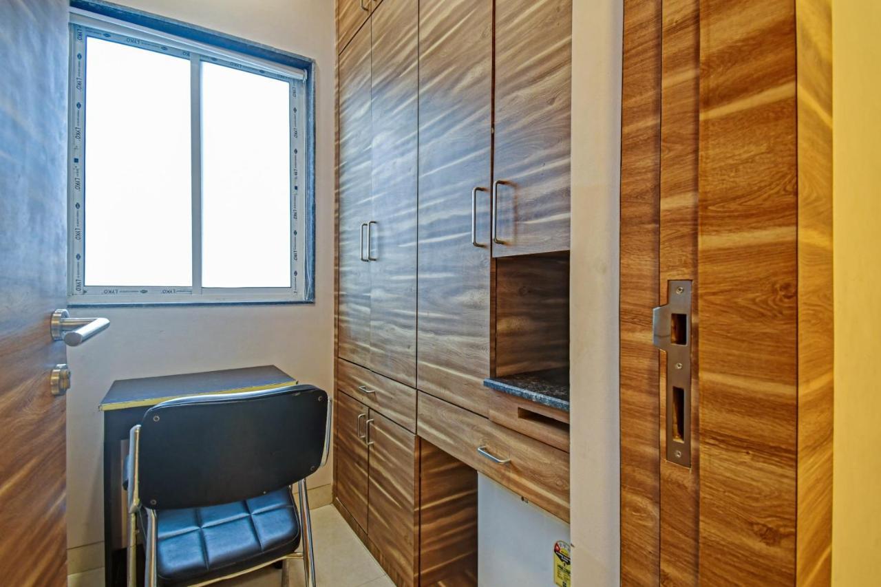 Super Townhouse Hotel All In One Near City Centre Salt Lake Salt Lake City Exterior foto
