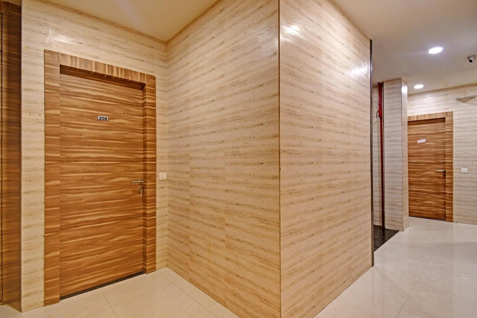 Super Townhouse Hotel All In One Near City Centre Salt Lake Salt Lake City Exterior foto